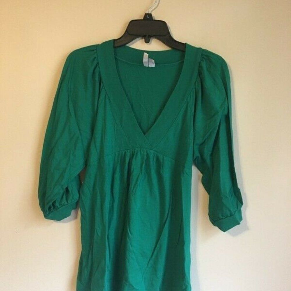 Old navy small green top